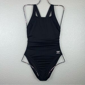 Speedo Womens Scoop Neck Solid Endurance+ One Piece Swimsuit Black 10/36 NWT